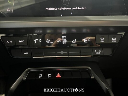 Audi A3 Limousine 30 Business edition TFSI 110pk 2021 (Origineel-NL), L-115-GX