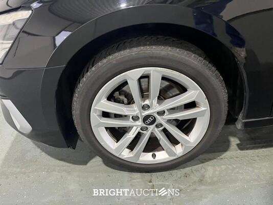Audi A3 Limousine 30 Business edition TFSI 110pk 2021 (Origineel-NL), L-115-GX