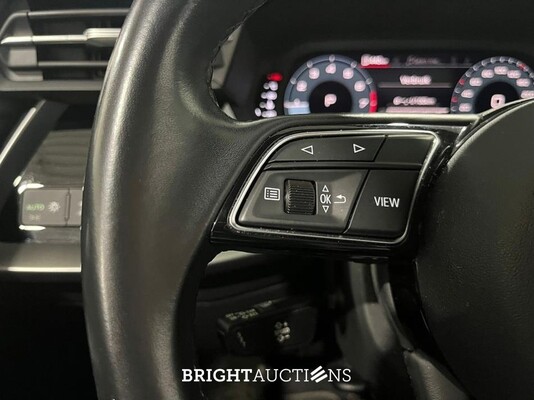Audi A3 Limousine 30 Business edition TFSI 110pk 2021 (Origineel-NL), L-115-GX