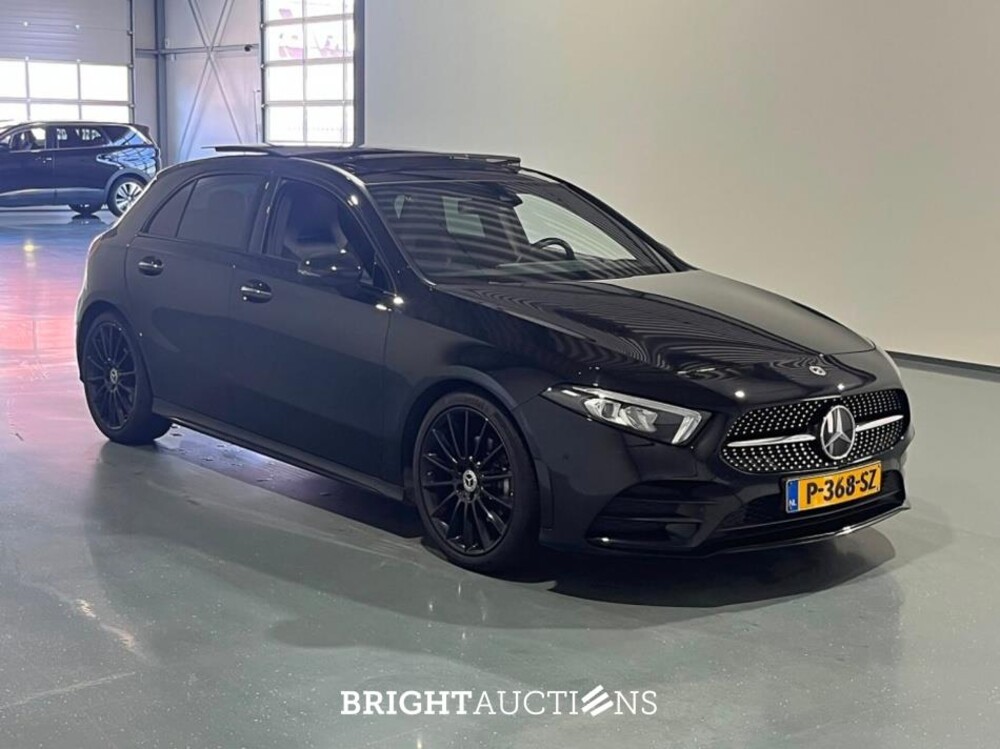 Mercedes-Benz A180 Premium AMG 136pk 2022 (Origineel-NL) A-klasse, P-368-SZ