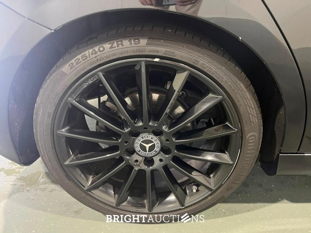 Mercedes-Benz A180 Premium AMG 136pk 2022 (Origineel-NL) A-klasse, P-368-SZ