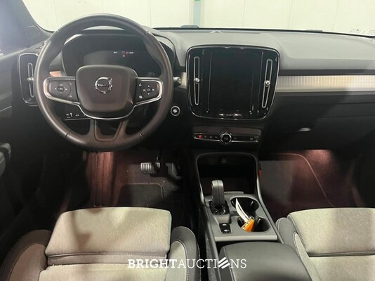 Volvo XC40 T5 Recharge Business Pro 1.5 261pk 2021 (Origineel-NL), L-561-DD
