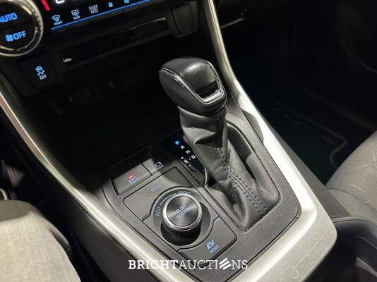Toyota RAV4 Hybrid Business 2.5 AWD 298pk 2021 (Origineel-NL), L-328-BN