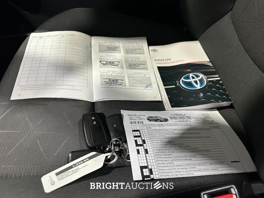 Toyota RAV4 Hybrid Business 2.5 AWD 298pk 2021 (Origineel-NL), L-328-BN