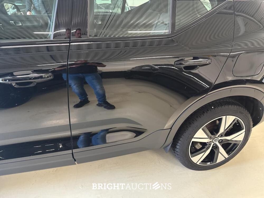 Volvo XC40 Recharge P8 R-Design AWD 408pk 2021 (Origineel-NL), L-779-KP