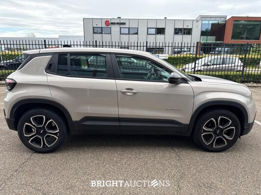 Jeep Avenger Longitude 1.2 101pk 2023 (Origineel-NL), T-703-ZF