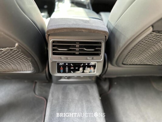 Audi RSQ8 4.0 V8 TFSI Quattro 600pk 2019, H-696-SG