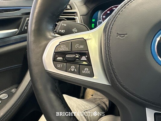 BMW iX3 High Executive Edition 80 kWh 286pk 2024 (Origineel-NL), Z-678-PR