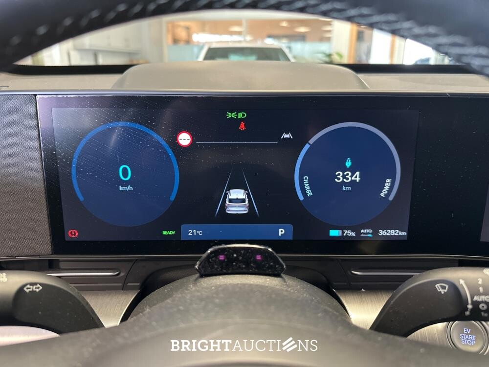 Hyundai Kona Electric Smart 65 4 kWh 218pk 2024 (Origineel-NL), Z-542-BP