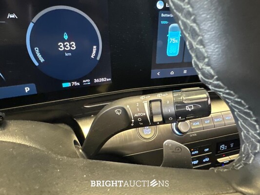 Hyundai Kona Electric Smart 65 4 kWh 218pk 2024 (Origineel-NL), Z-542-BP