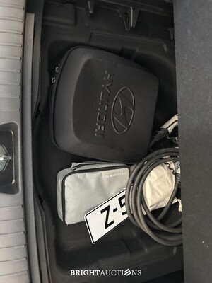 Hyundai Kona Electric Smart 65 4 kWh 218pk 2024 (Origineel-NL), Z-542-BP