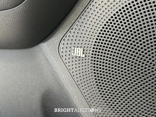 Kia Niro e- DynamicPlusLine 64 kWh 204pk 2021, R-493-GG