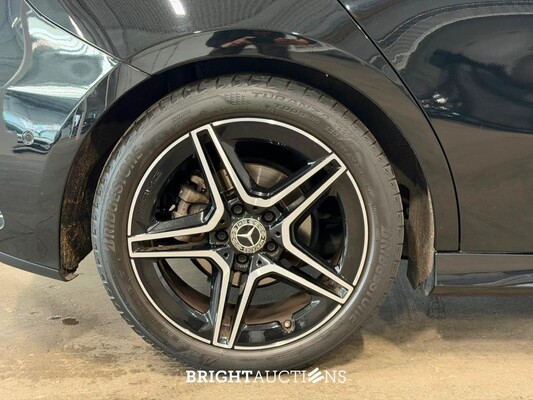 Mercedes-Benz A180 Business Solution AMG 136pk 2020 A-klasse, N-787-RK