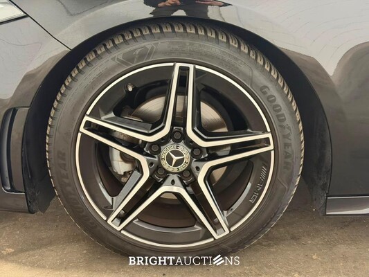 Mercedes-Benz A180 Business Solution AMG 136pk 2020 A-klasse, N-787-RK