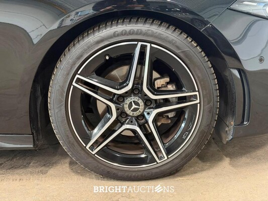 Mercedes-Benz A180 Business Solution AMG 136pk 2020 A-klasse, N-787-RK
