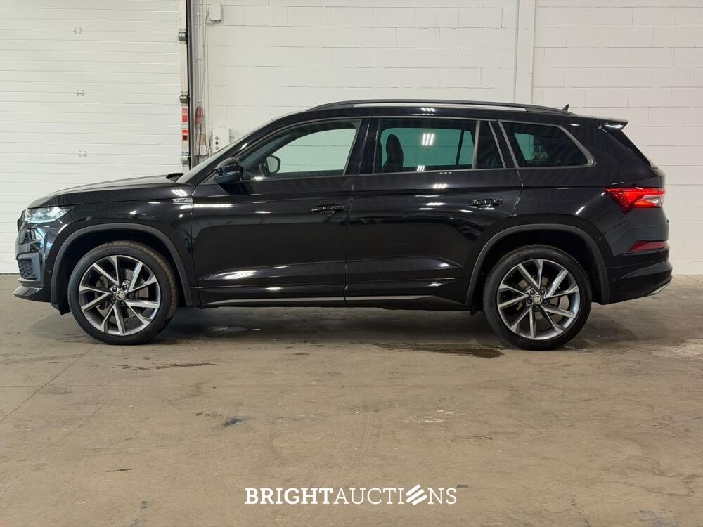 Škoda Kodiaq 4x4 Sportline Business 7p 2.0 TSI 190pk 2022, P-353-NB