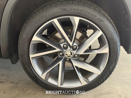 Škoda Kodiaq 4x4 Sportline Business 7p 2.0 TSI 190pk 2022, P-353-NB