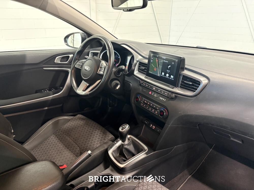 Kia Ceed Sportswagon DynamicLine 1.6 CRDi 116pk 2018 (Origineel-NL), XB-722-S