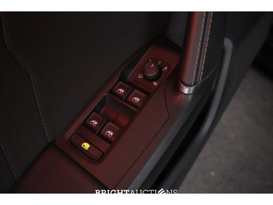CUPRA Formentor E-Hybrid Business 1.5 TSI 167pk 2025, JRK-57-K