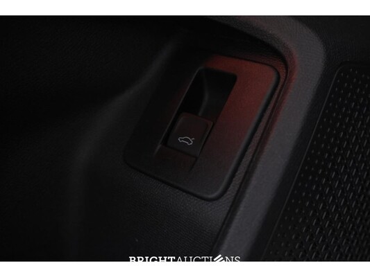 CUPRA Formentor E-Hybrid Business 1.5 TSI 167pk 2025, JRK-57-K