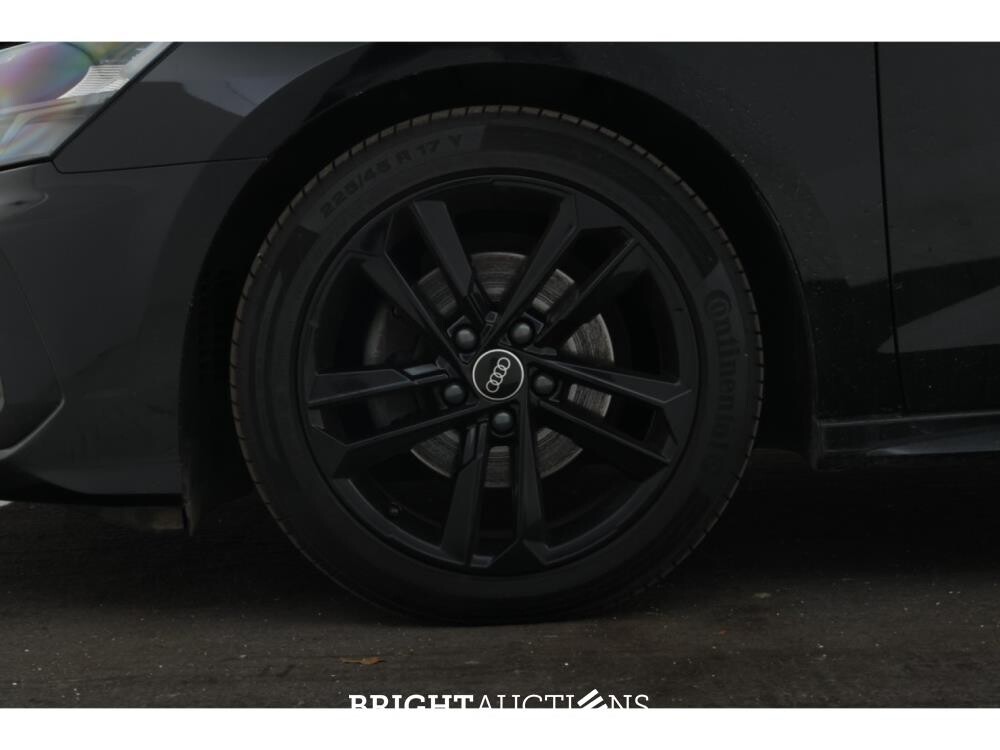 Audi A3 Sportback 30 S edition TFSI 122pk 2022, JLR-80-R