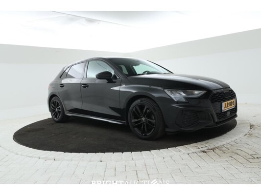 Audi A3 Sportback 30 S edition TFSI 122pk 2022, JLR-80-R