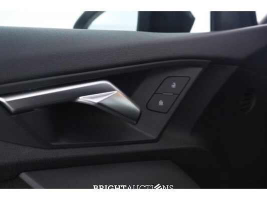 Audi A3 Sportback 30 S edition TFSI 122pk 2022, JLR-80-R