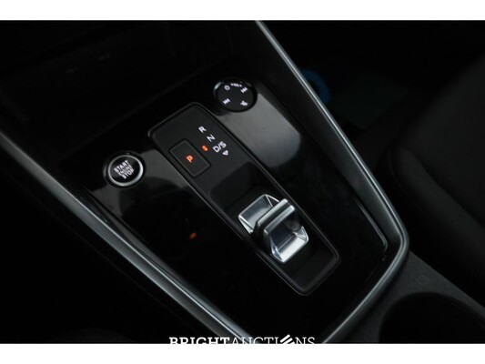 Audi A3 Sportback 30 S edition TFSI 122pk 2022, JLR-80-R