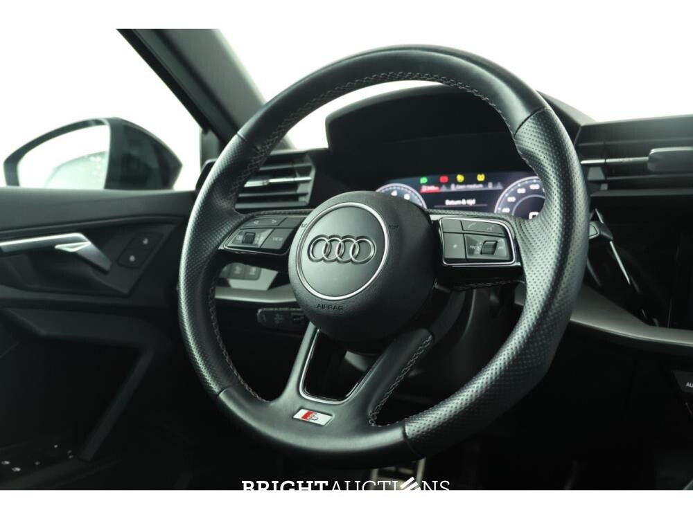 Audi A3 Limousine 30 S edition TFSI 111pk 2020, JVV-36-V