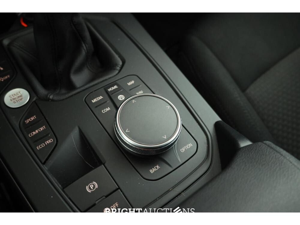 BMW 116d 1-serie High Executive 116pk 2021 1-Serie, JVT-20-G