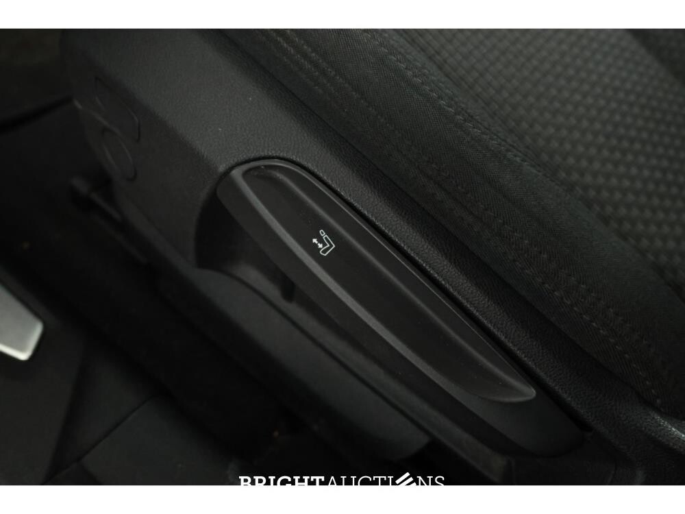 BMW 116d 1-serie High Executive 116pk 2021 1-Serie, JVT-20-G