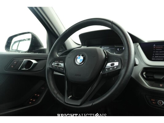 BMW 116d 1-serie High Executive 116pk 2021 1-Serie, JVT-20-G