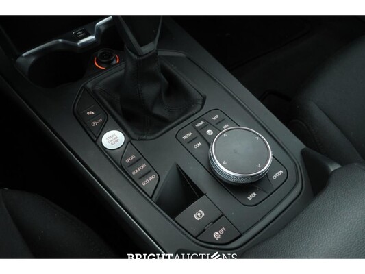 BMW 118i 1-serie High Executive Edition 141pk 2020 1-Serie, JVH-62-G
