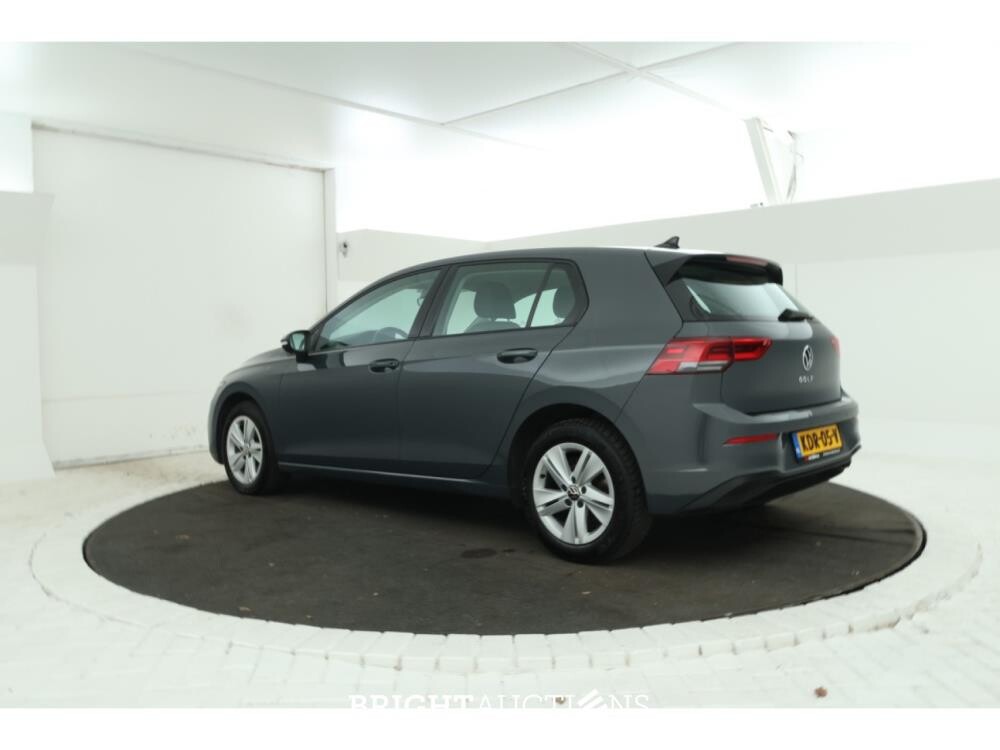 Volkswagen Golf Life Business 1.0 TSI 111pk 2021, KDR-05-V