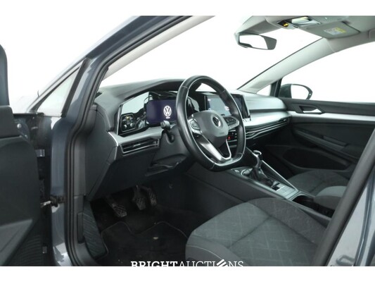 Volkswagen Golf Life Business 1.0 TSI 111pk 2021, KDR-05-V