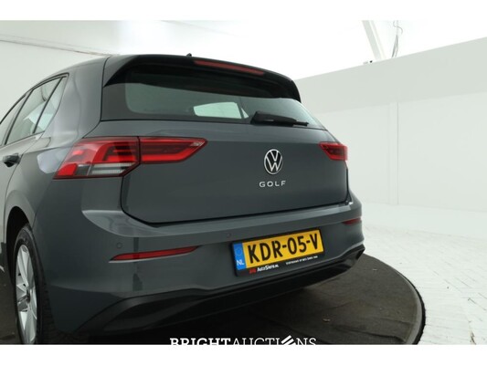 Volkswagen Golf Life Business 1.0 TSI 111pk 2021, KDR-05-V