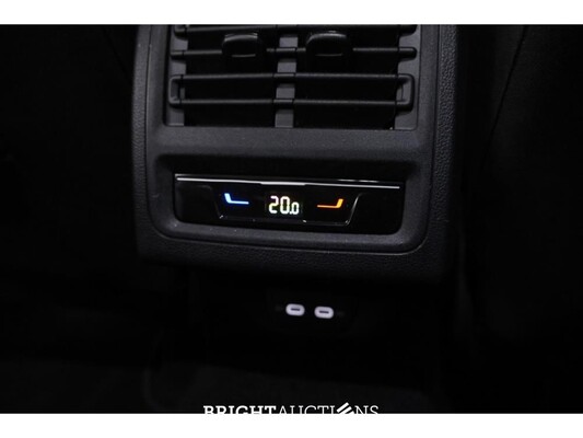 Volkswagen Golf eHybrid GTE 1.4 258pk 2023, GSG-77-J