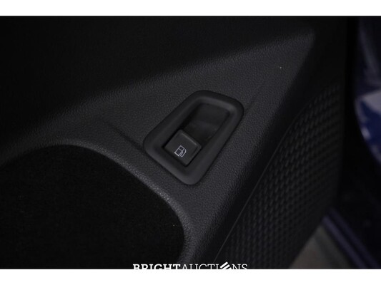Volkswagen Golf eHybrid GTE 1.4 258pk 2023, GSG-77-J