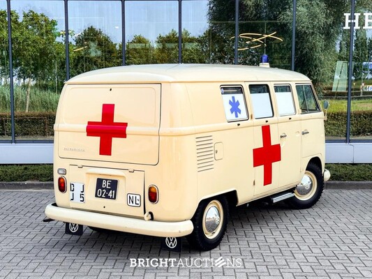Volkswagen T1 Ambulance Transporter 1500-27 1965, BE-02-41