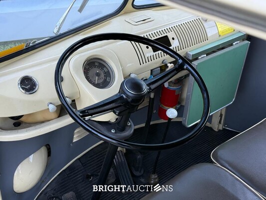 Volkswagen T1 Ambulance Transporter 1500-27 1965, BE-02-41