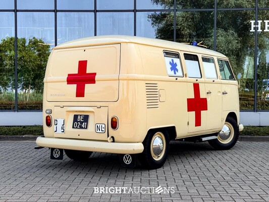 Volkswagen T1 Ambulance Transporter 1500-27 1965, BE-02-41