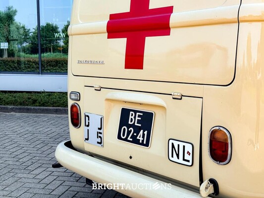 Volkswagen T1 Ambulance Transporter 1500-27 1965, BE-02-41