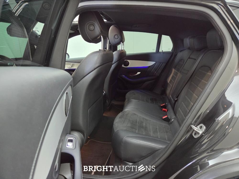 Mercedes-Benz GLC300e Coupé Business Solution AMG 4MATIC 333pk 2022 (Origineel-NL) GLC-Klasse, P-821-KR
