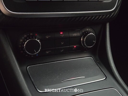 Mercedes-Benz A160 Ambition 102pk 2017 (Origineel-NL) A-klasse, NP-306-B