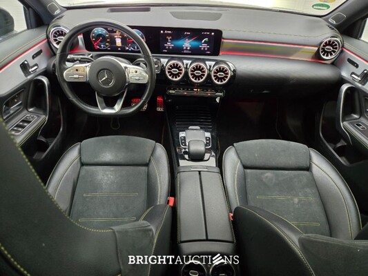 Mercedes-Benz A220 d Premium Plus 190pk 2019 A-klasse, H-882-RK
