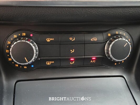 Mercedes-Benz CLA180 Lease Edition CDI 109pk 2015 (Origineel-NL) CLA-Klasse, 7-ZRJ-85