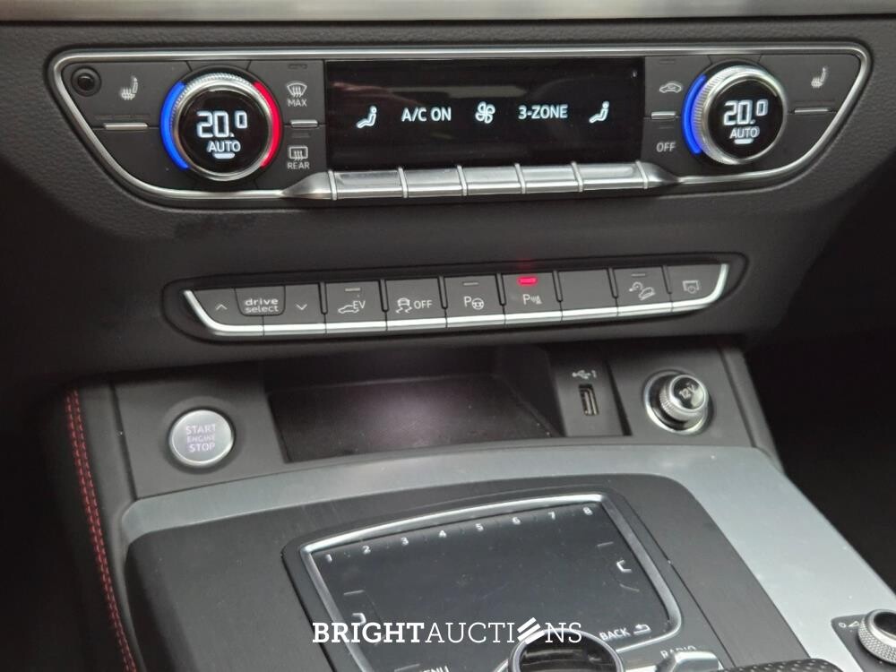 Audi Q5 55 TFSI e Competition Quattro 394pk 2020, GZK-66-X