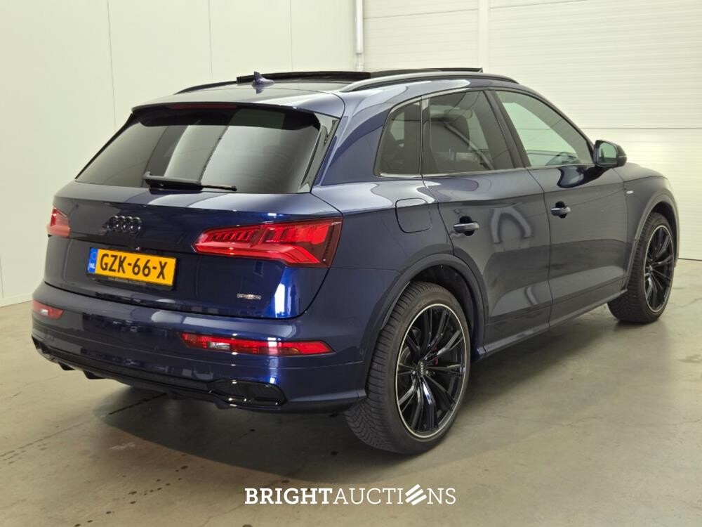 Audi Q5 55 TFSI e Competition Quattro 394pk 2020, GZK-66-X
