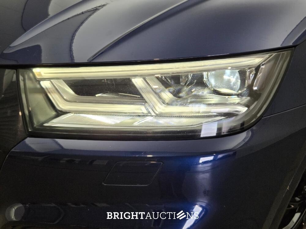 Audi Q5 55 TFSI e Competition Quattro 394pk 2020, GZK-66-X