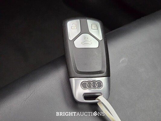 Audi Q5 55 TFSI e Competition Quattro 394pk 2020, GZK-66-X